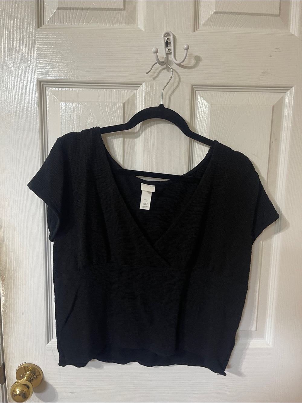 H&M Black V-Neck Short Sleeve Top